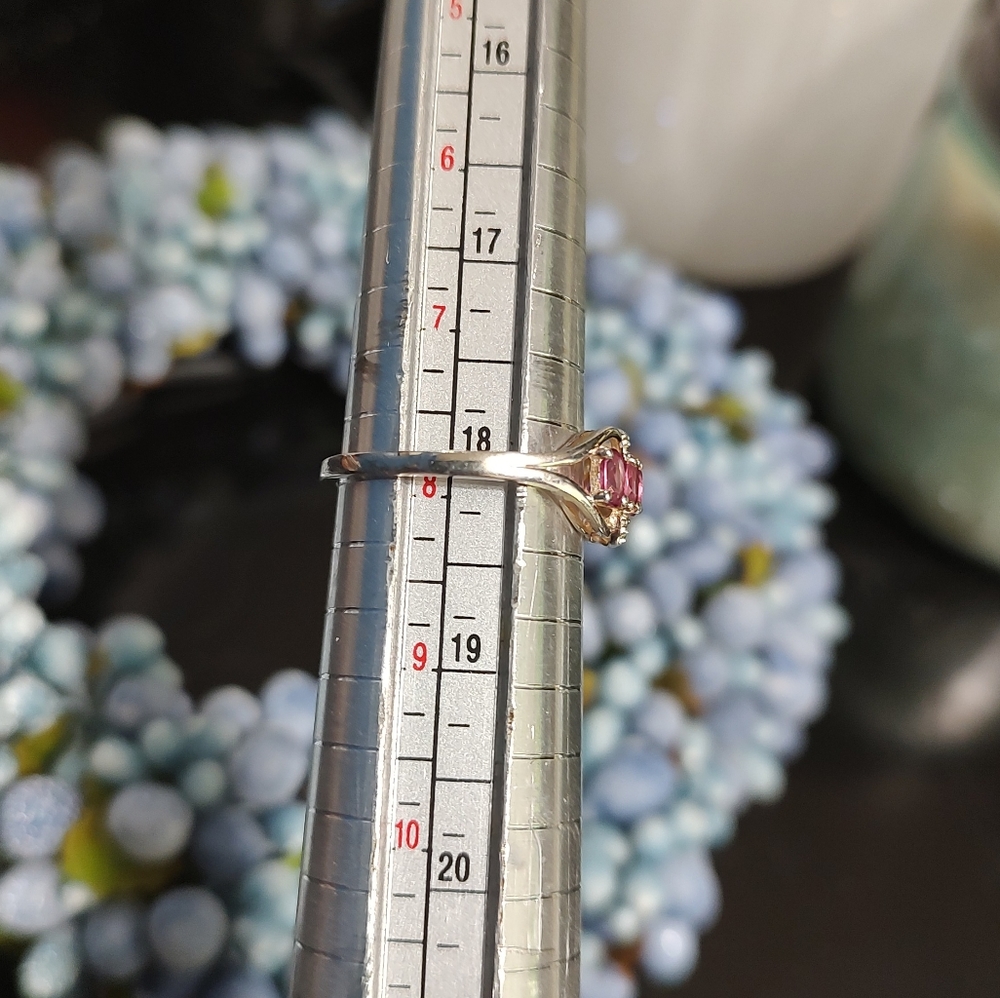 Silver Rhodolite Garnet Ring - Picture 4 of 7